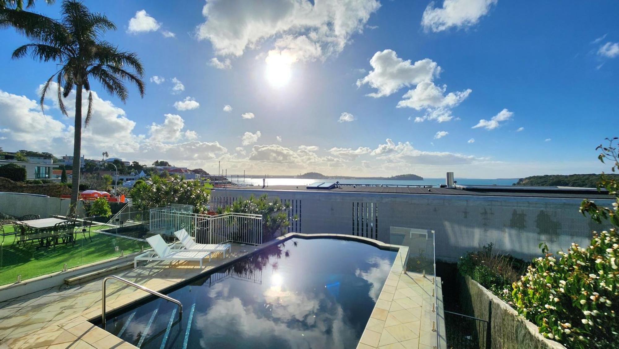 Orakei Grandeur Mansion With Sea Views & Pool Villa Auckland Exterior photo